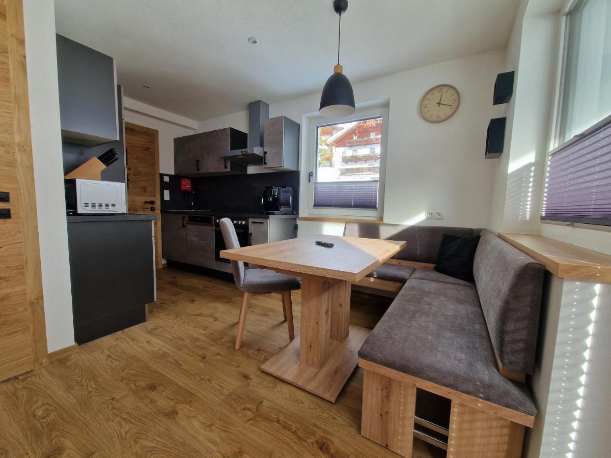 Apart Kreuzspitz Vent Extérieur photo