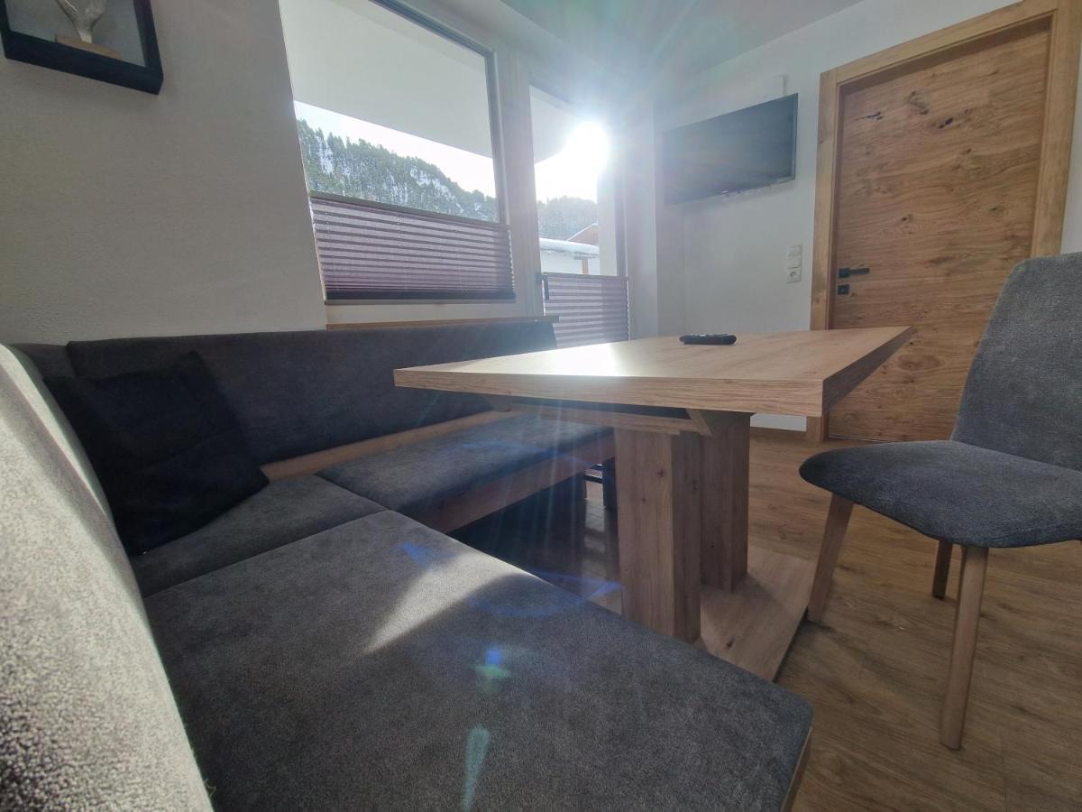Apart Kreuzspitz Vent Extérieur photo